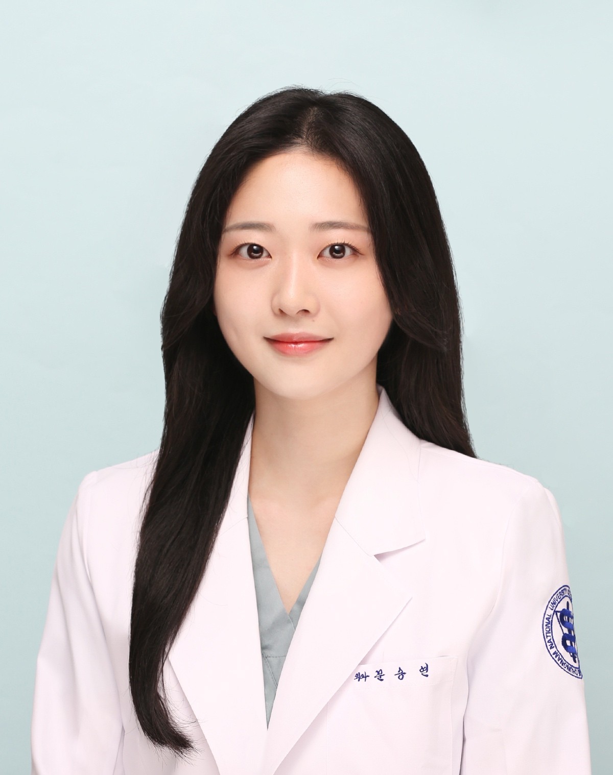 진료수의사 : 문승연