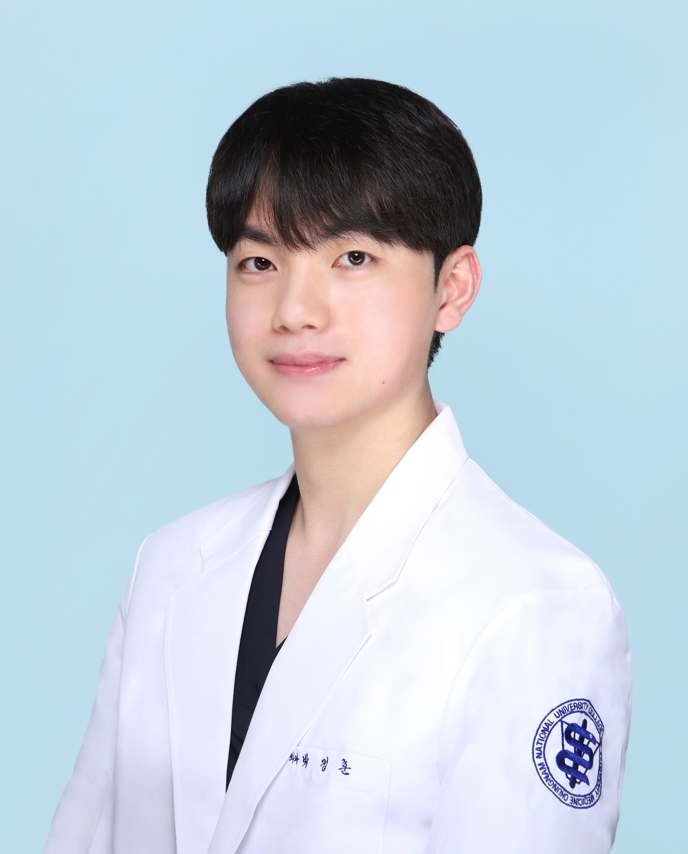 진료수의사 : 박정훈